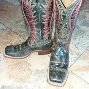 Ariat Vaquera Boots